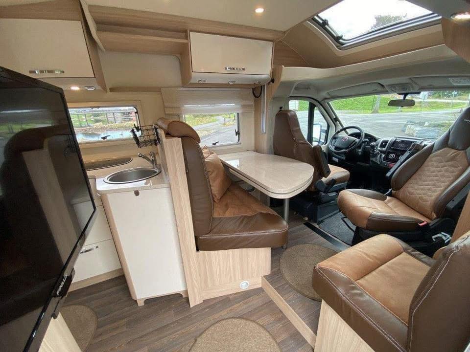 Camping car Bürstner Ixeo Time 726 G