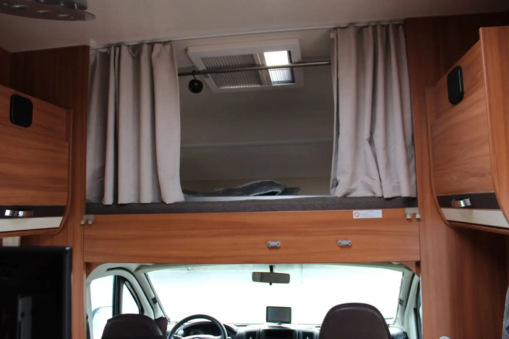 Camping car Weinsberg AL 600 Alkoven