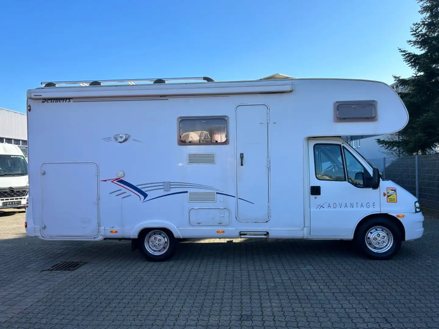 Camping car Dethleffs Advantage