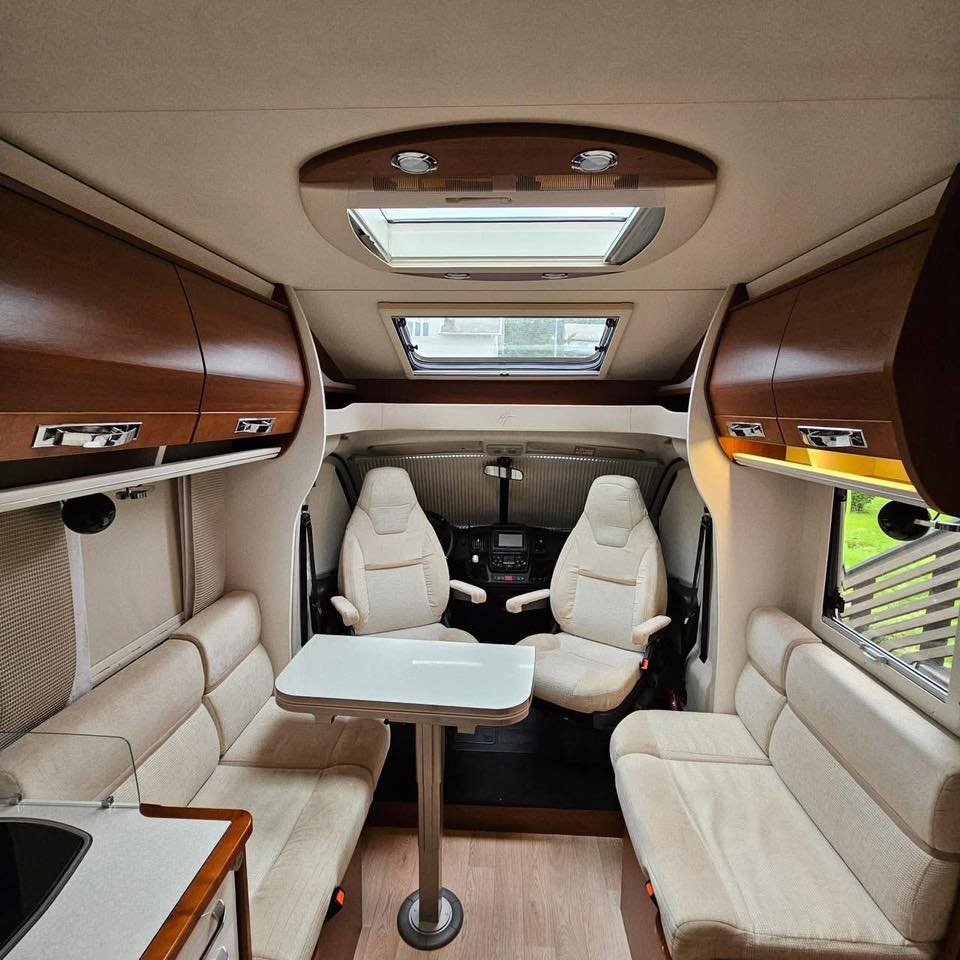 CAMPING CAR Rapido 666 F