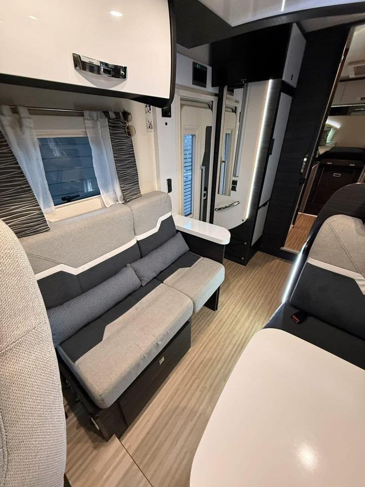CAMPING CAR Benimar Mileo 263