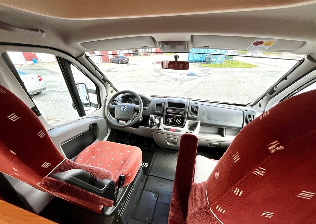 CAMPING CAR Bürstner T640 Marano