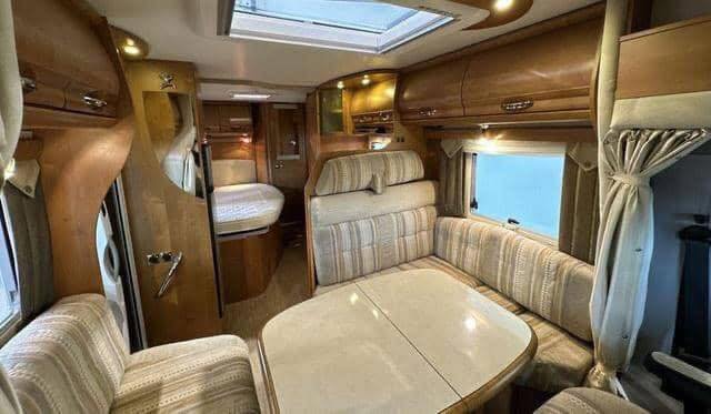 Camping-Car Rapido