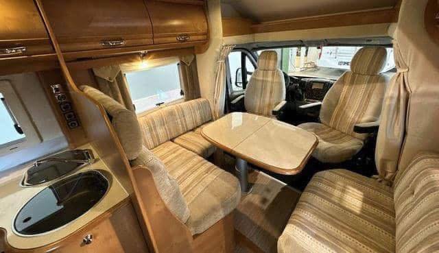 Camping-Car Rapido