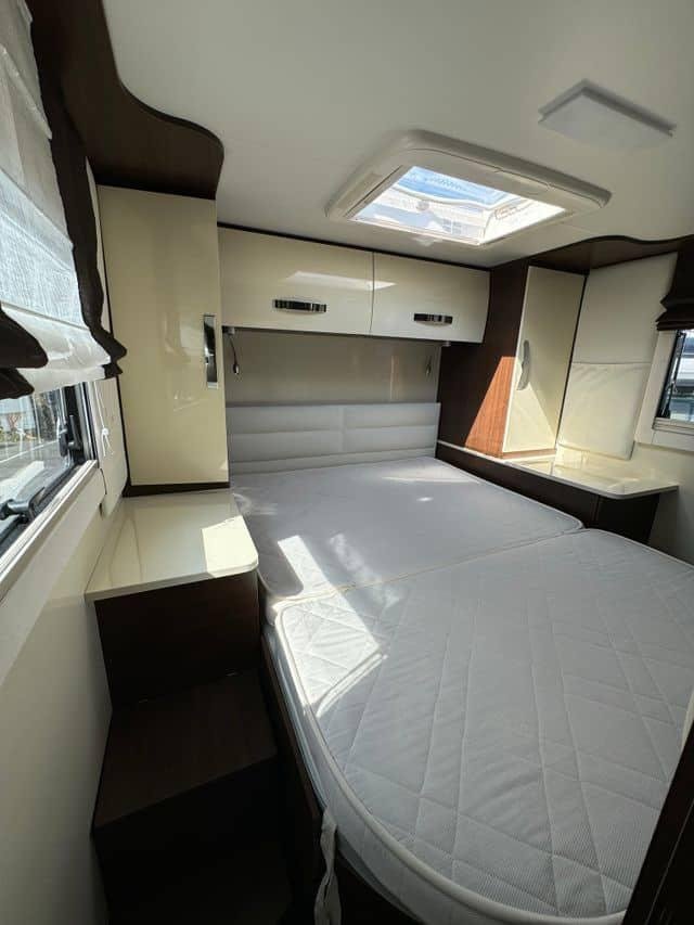 Camping car Benimar Aristeo
