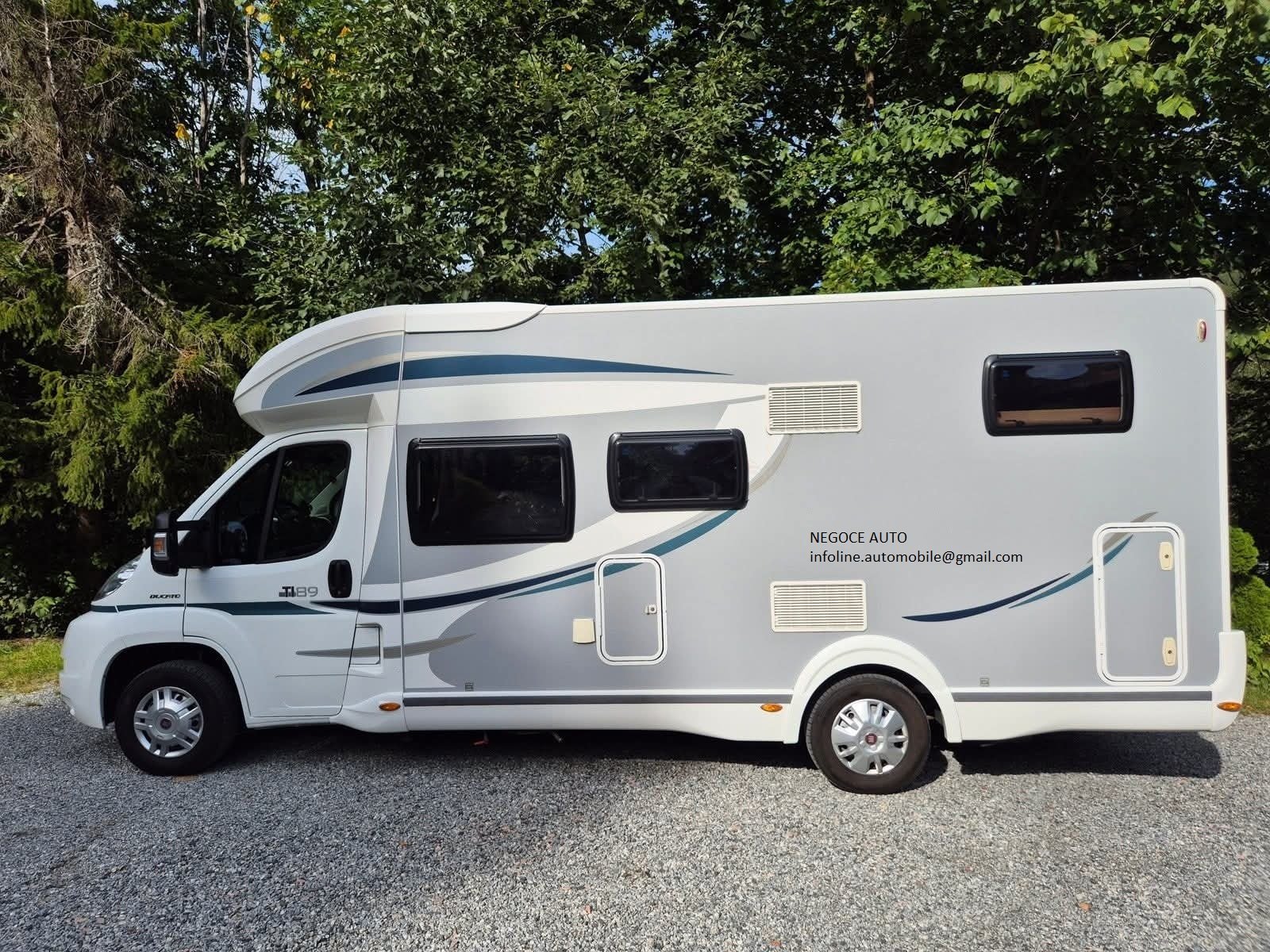 Camping car Chausson Titanium