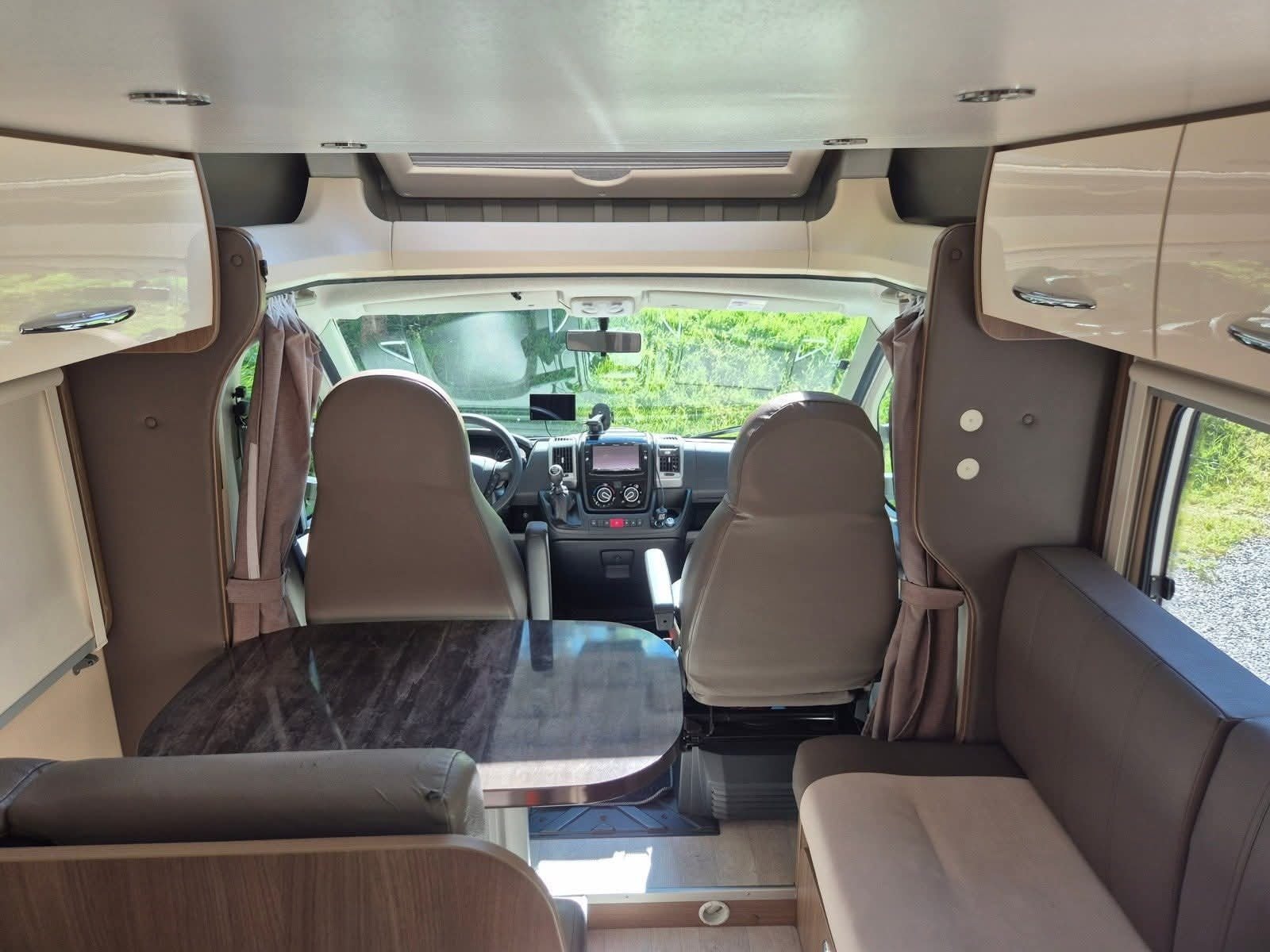 Camping car Chausson Titanium