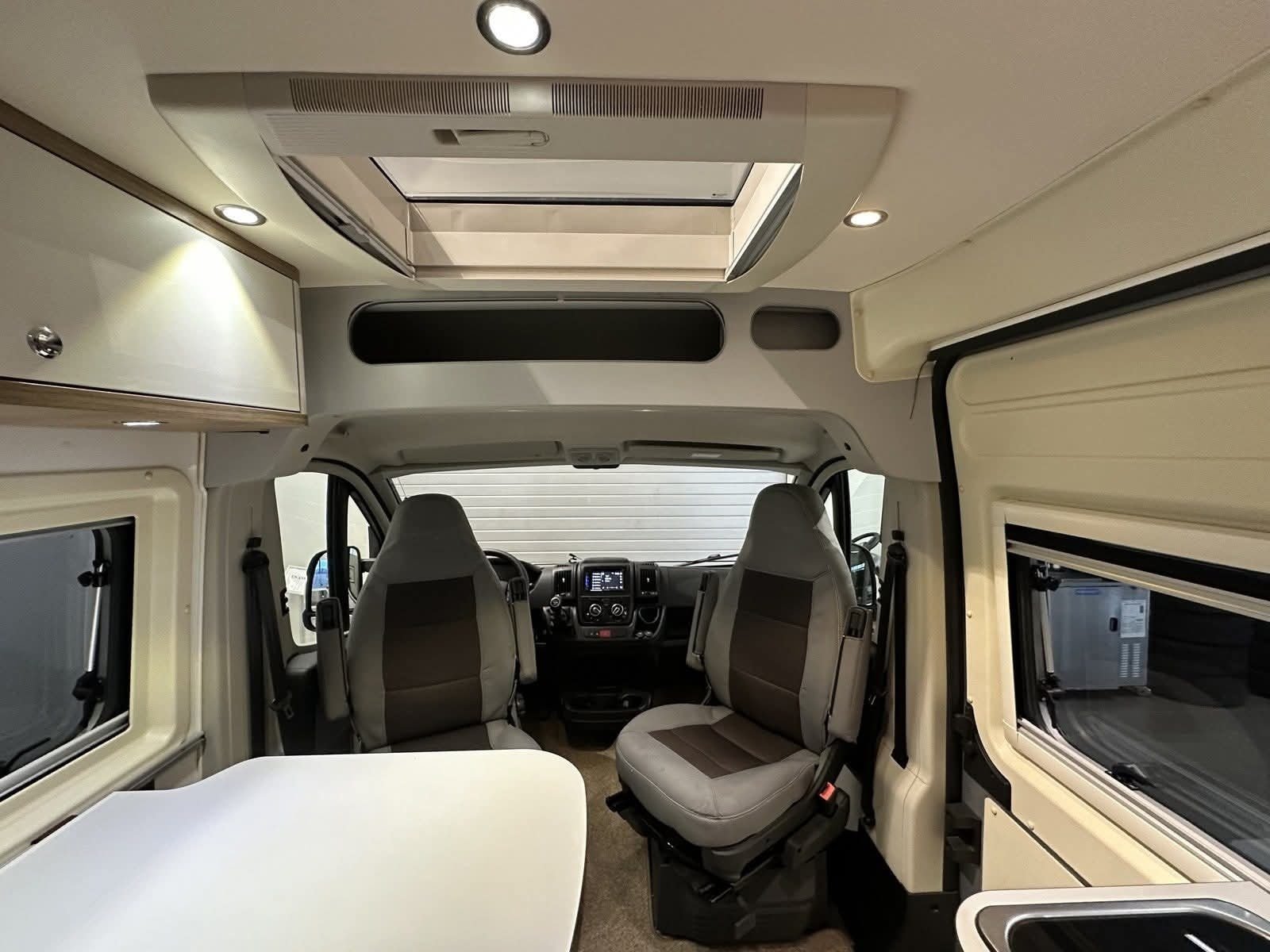 Van Aménagé Pilote Cross Hanroad 630