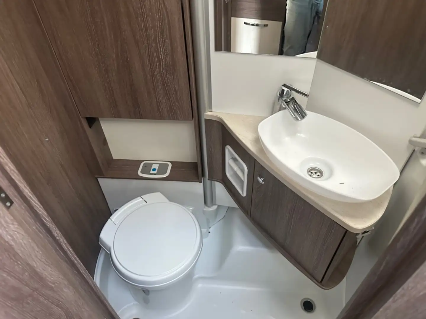 Camping car Bürstner Ixeo Time