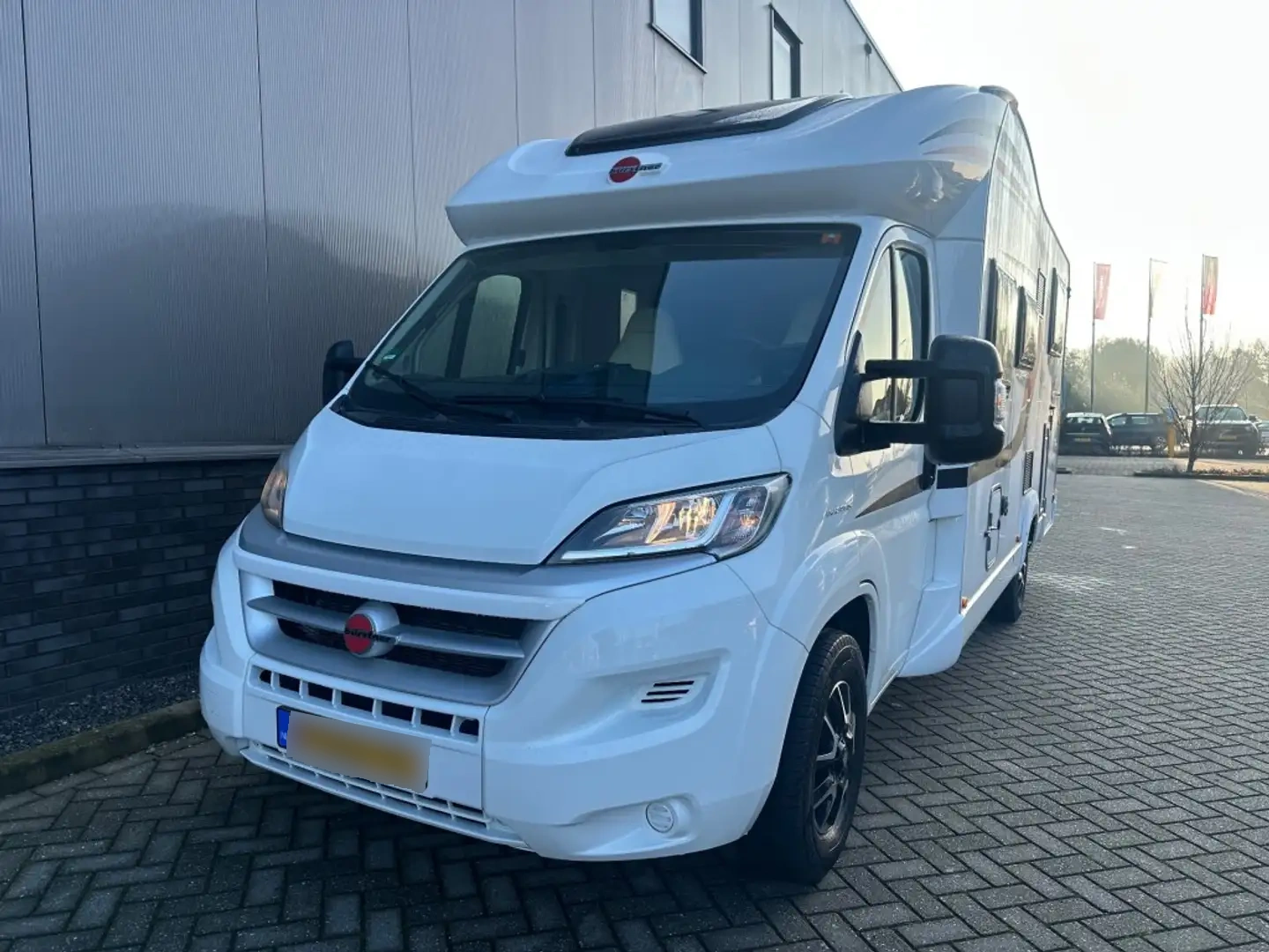 Camping car Bürstner Ixeo Time
