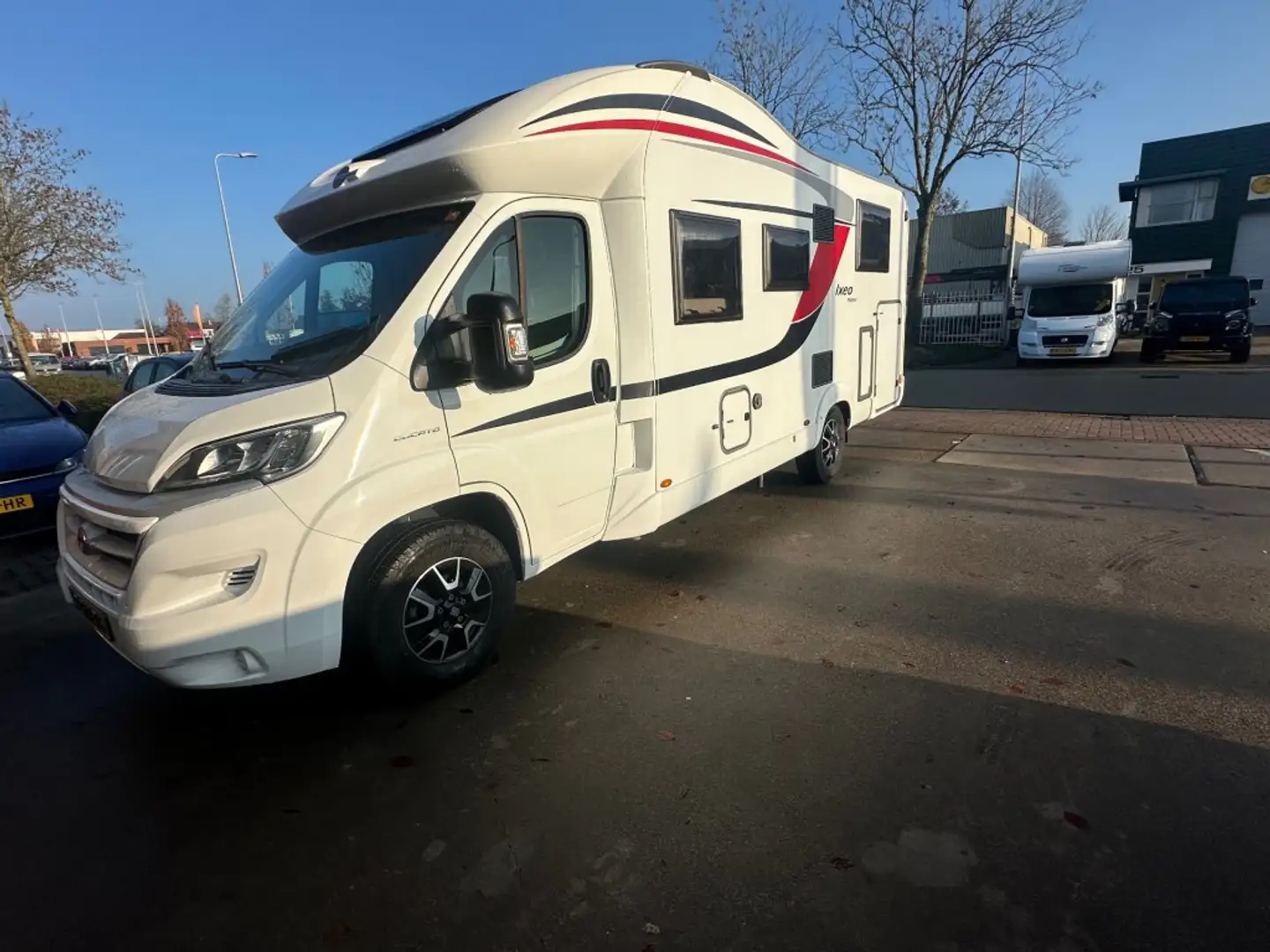 Camping car Bürstner Ixeo Time