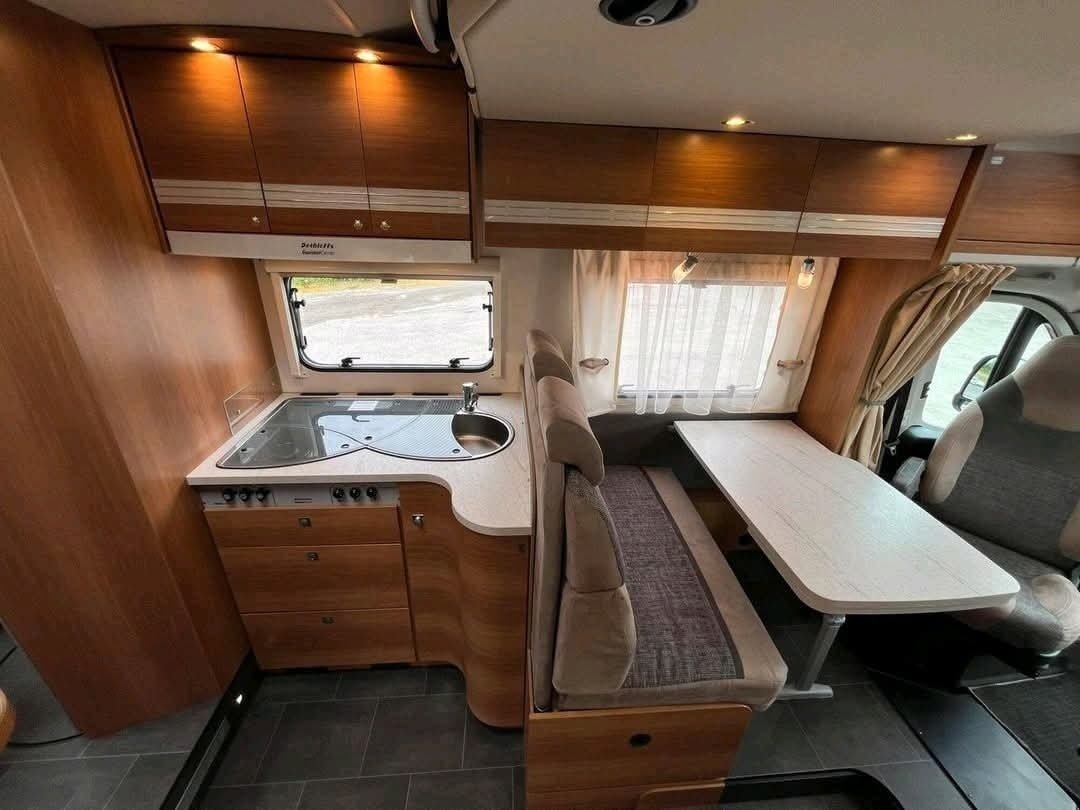 Camping car Dethleffs Magic Edition T 7151
