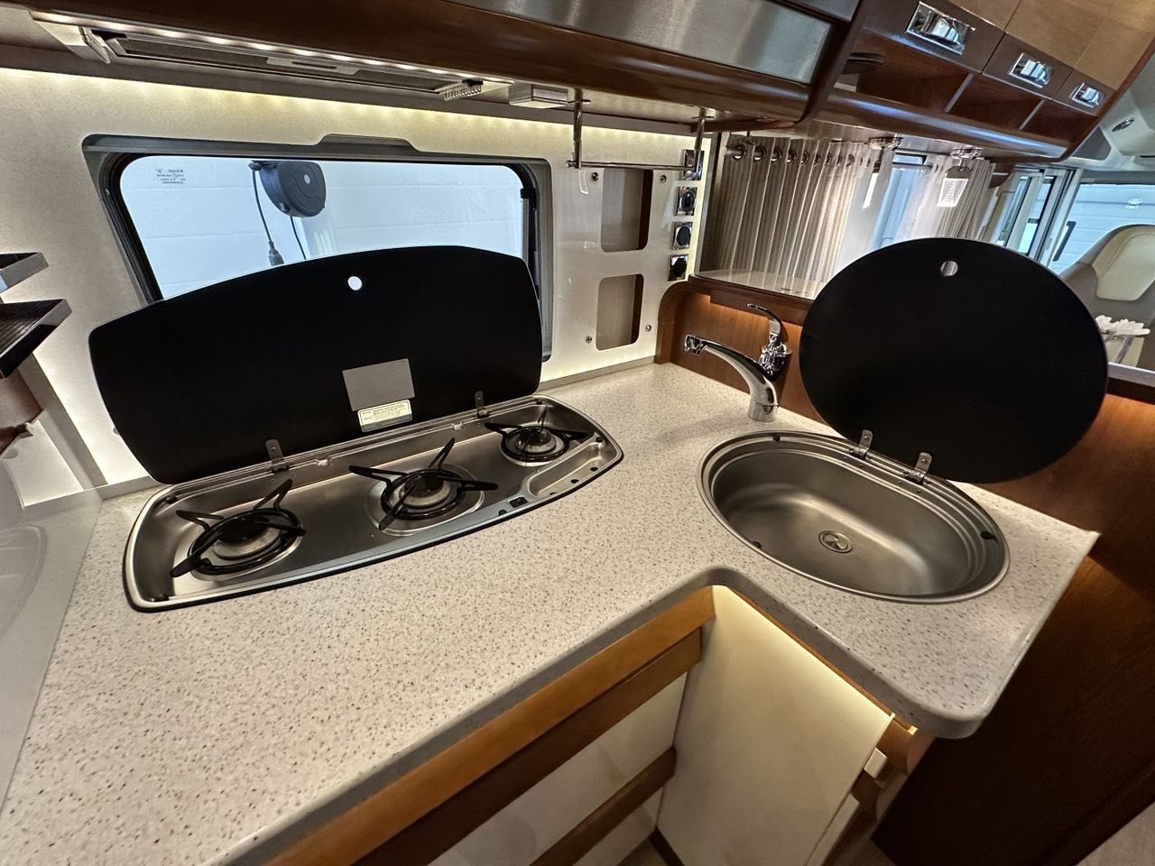 Camping Car Rapido 10000 DFH